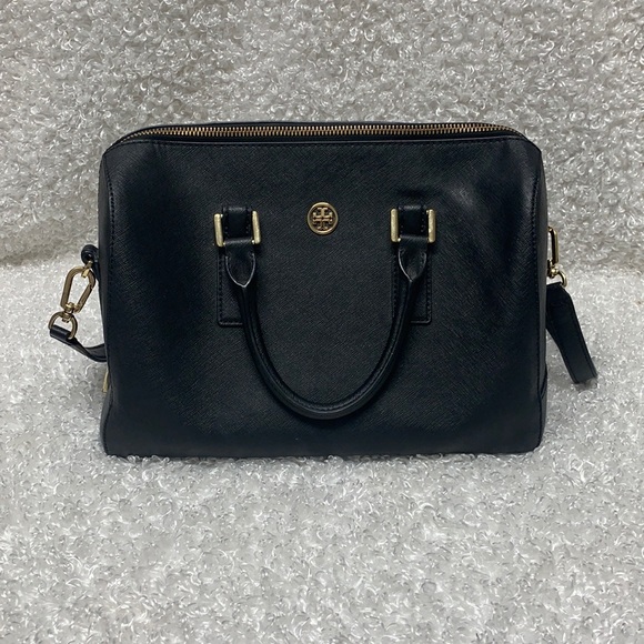 Tory Burch Handbags - ‼️last chance ‼️Tory Burch black Robinson satchel